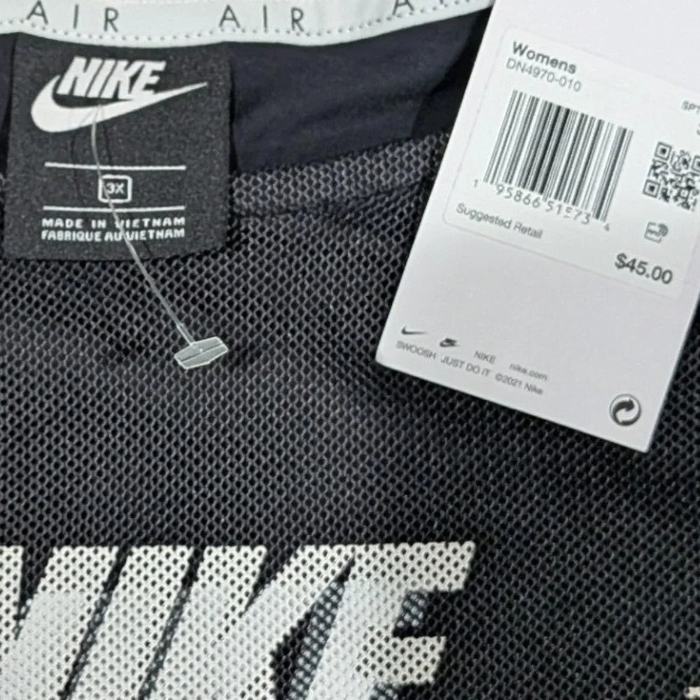 NWT Nike Womens Air Mesh Crop Top 3X Black White Logo Layered Tee Plus Sporty